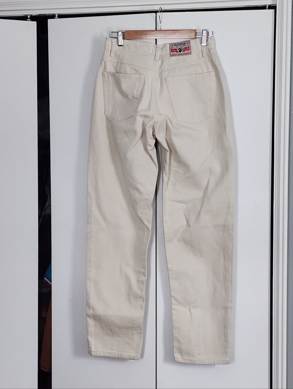 Rockies Cream High-Waist Straight Jeans with Red Accent Patch